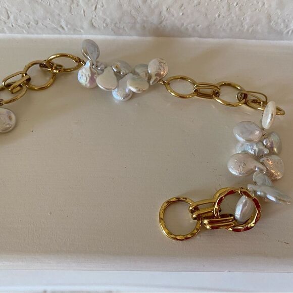 Gold Link & Pearl Necklace - Picture 2 of 4